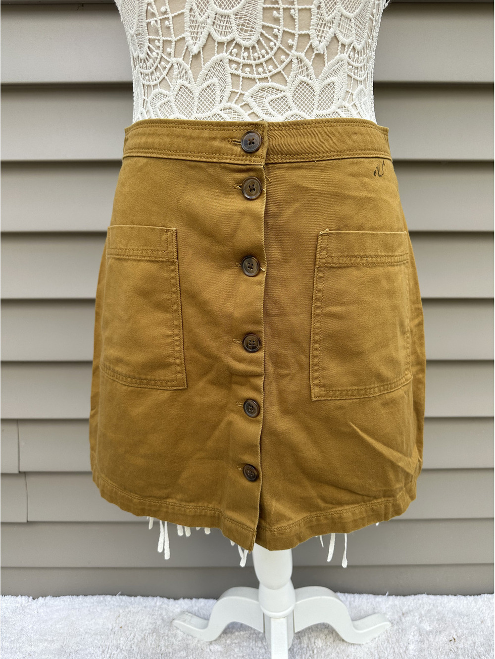 Old Navy Mustard Button Front Mini Skirt with Patch Pockets